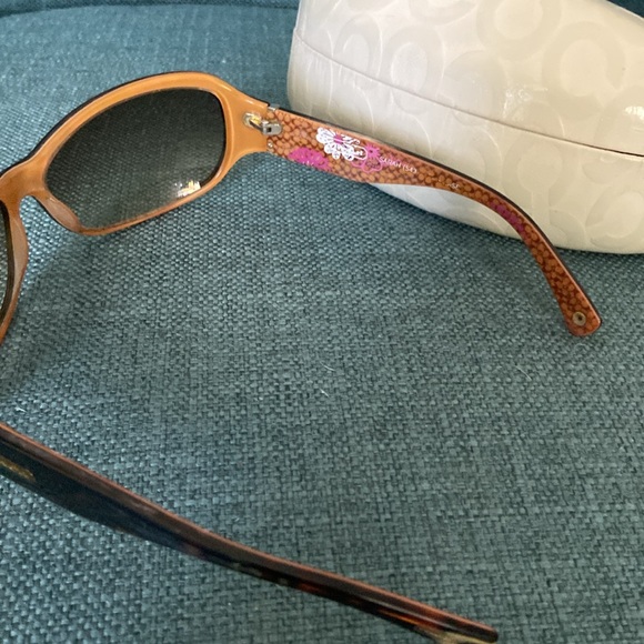 Coach sunglasses Sarah 1543. - Picture 2 of 8